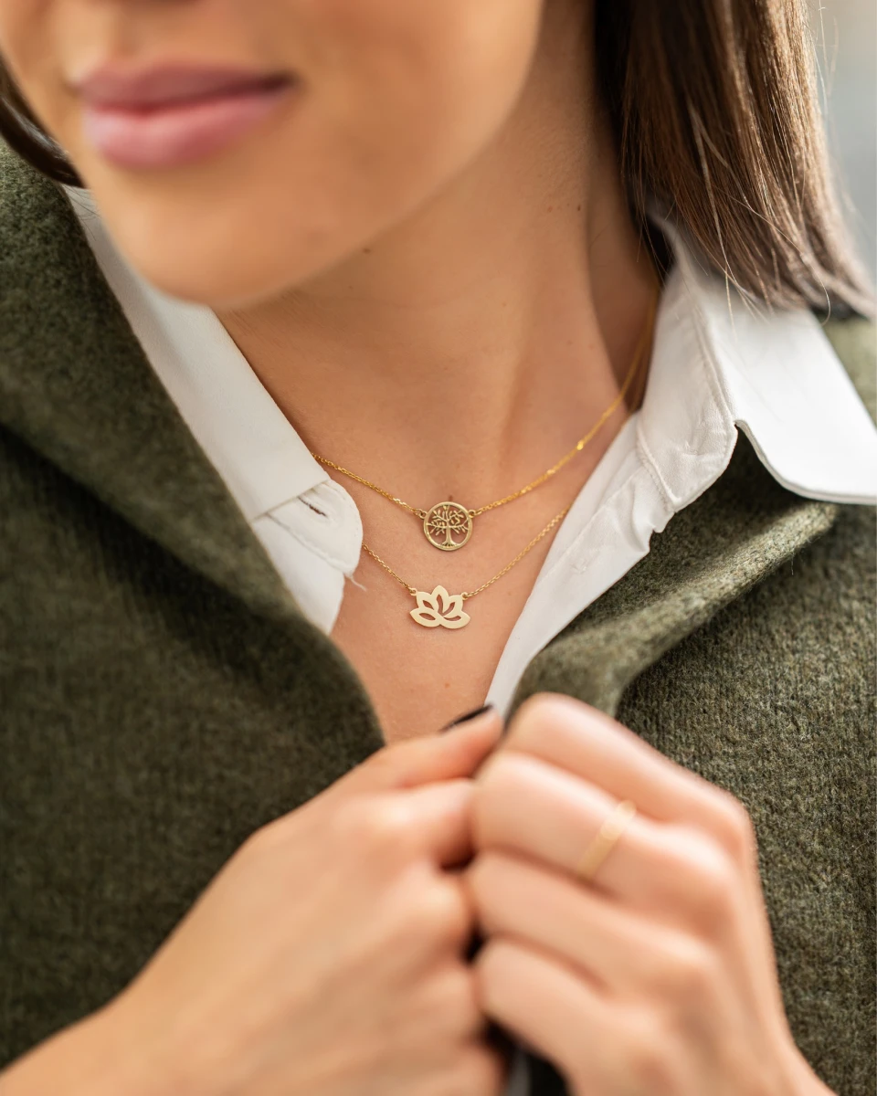 Lótusz Arany Nyaklánc