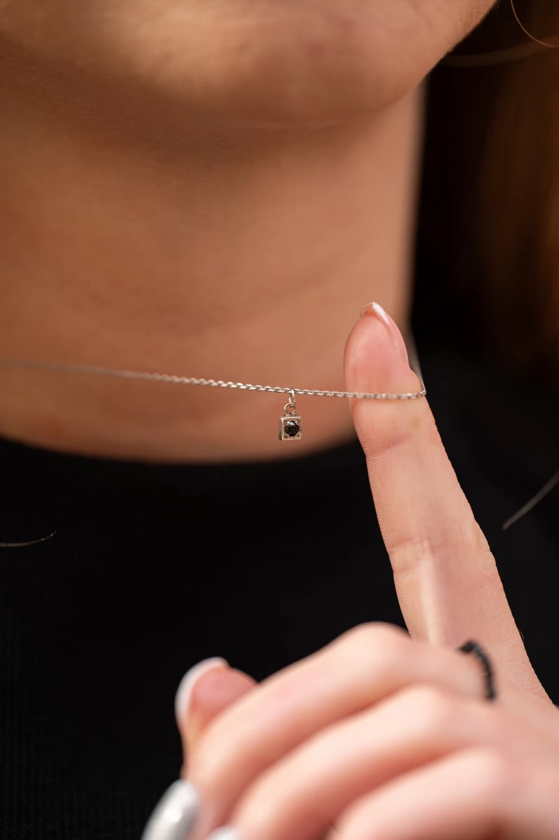 Fekete Cirkónia Féldrágakő 1 Kő Ezüst 925 Nyaklánc