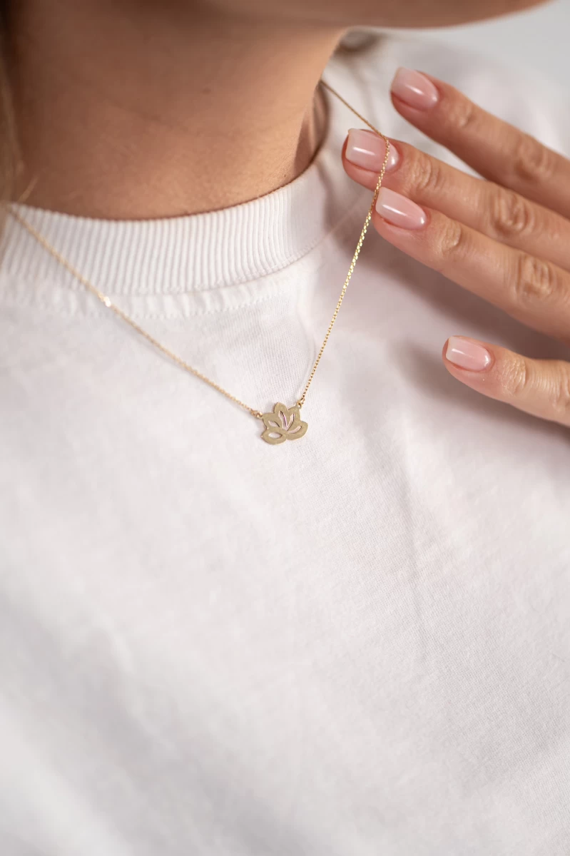 Lótusz Arany Nyaklánc