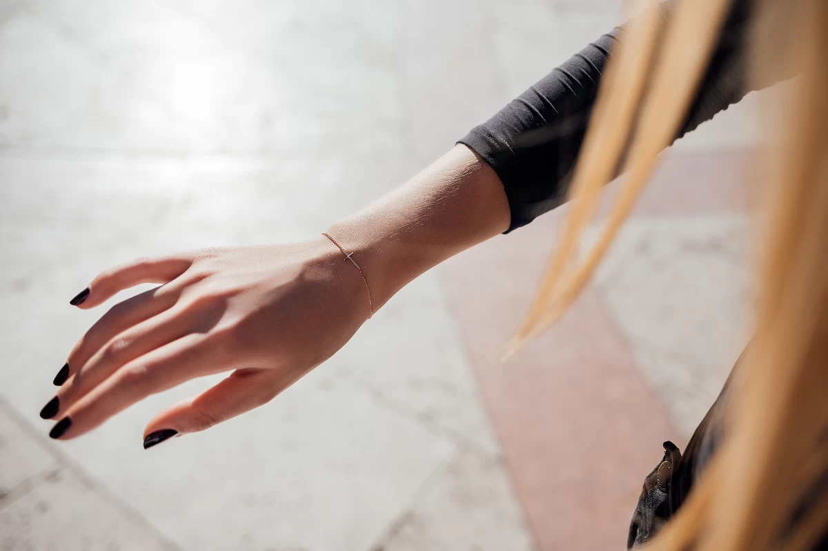 Kereszt Arany Karkötő