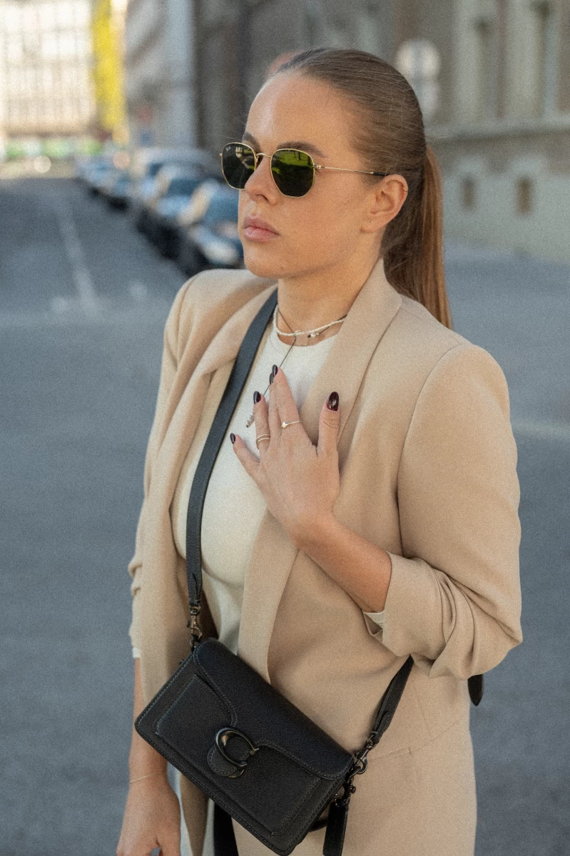 Quintessa Kör Fehér Gyöngy Ezüst 925 Fonalas Nyaklánc