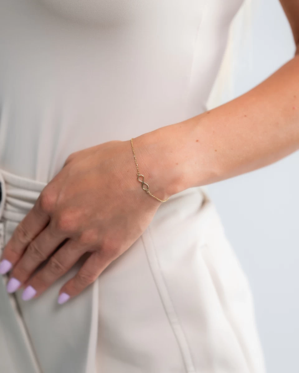 Végtelen Arany Karkötő