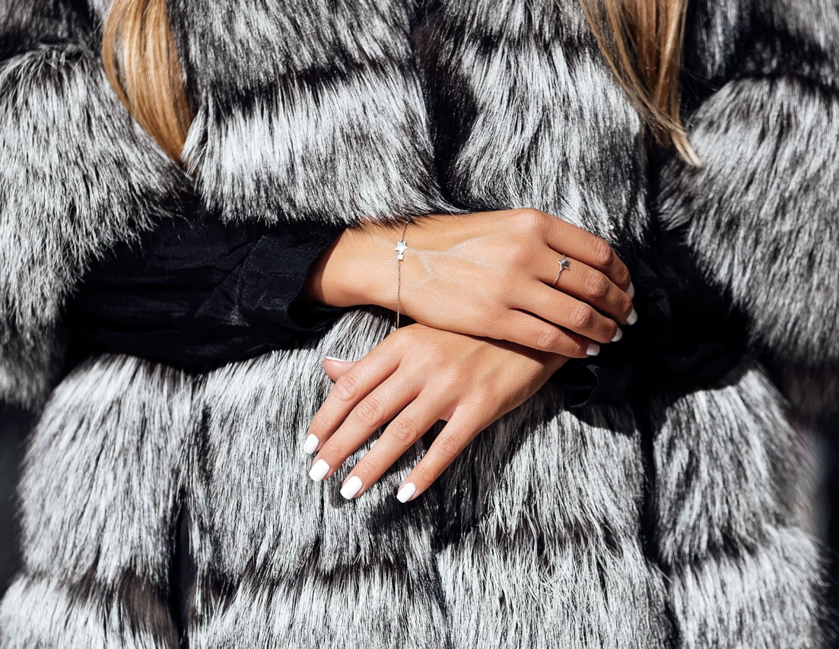 Csillag Vörös Arany Gyűrű