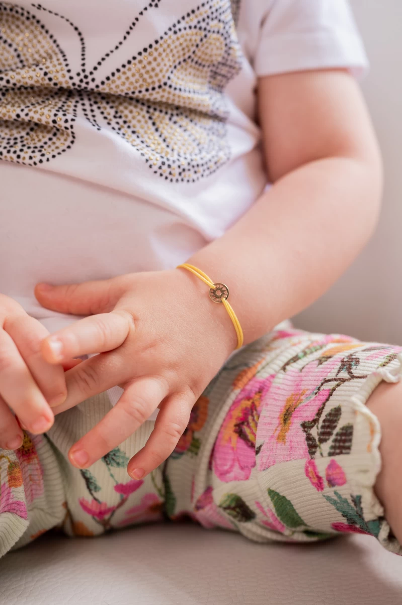 Nap Baby Fehér Arany 14K Fonalas Karkötő