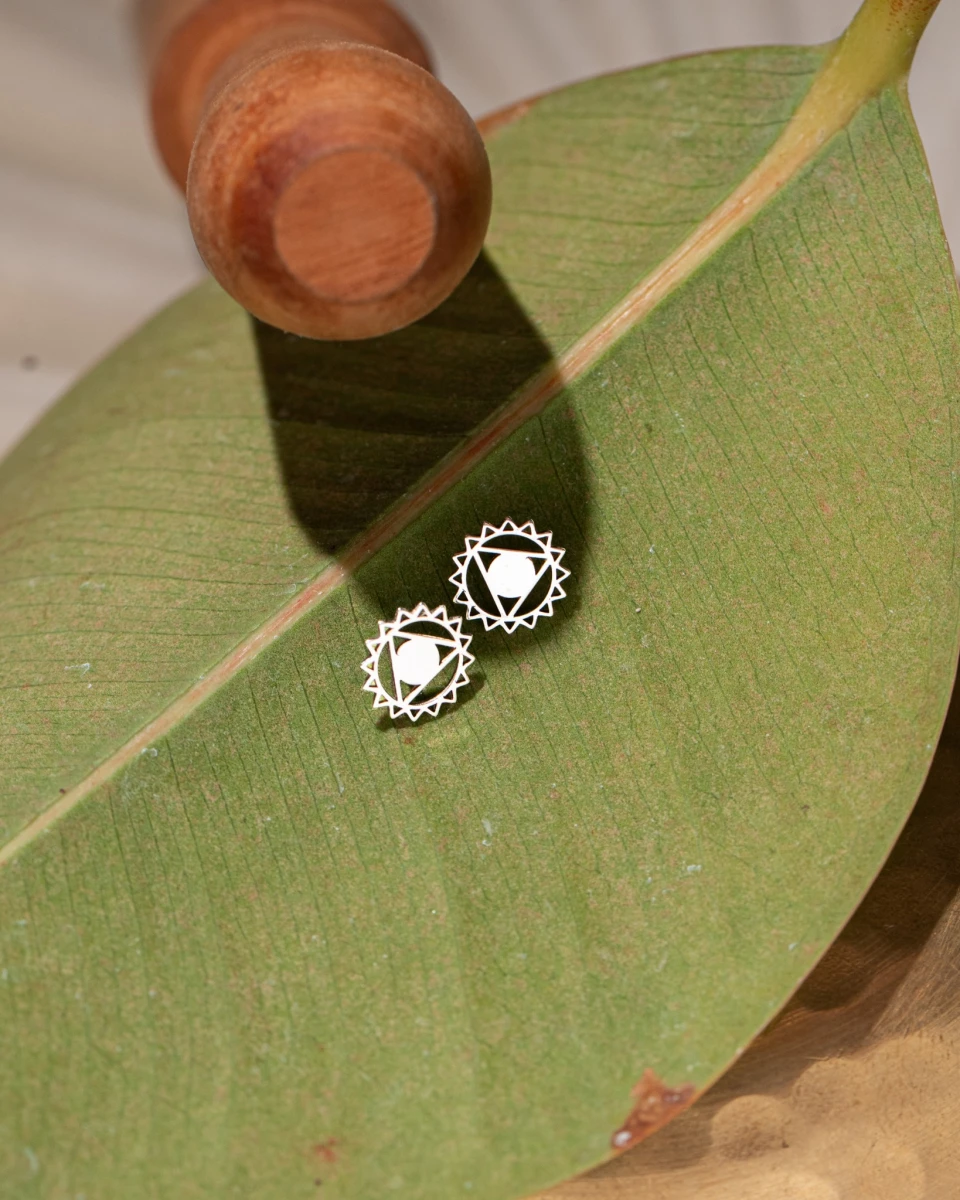 Torok Csakra Kontúr Sárga Arany 14K Fülbevaló