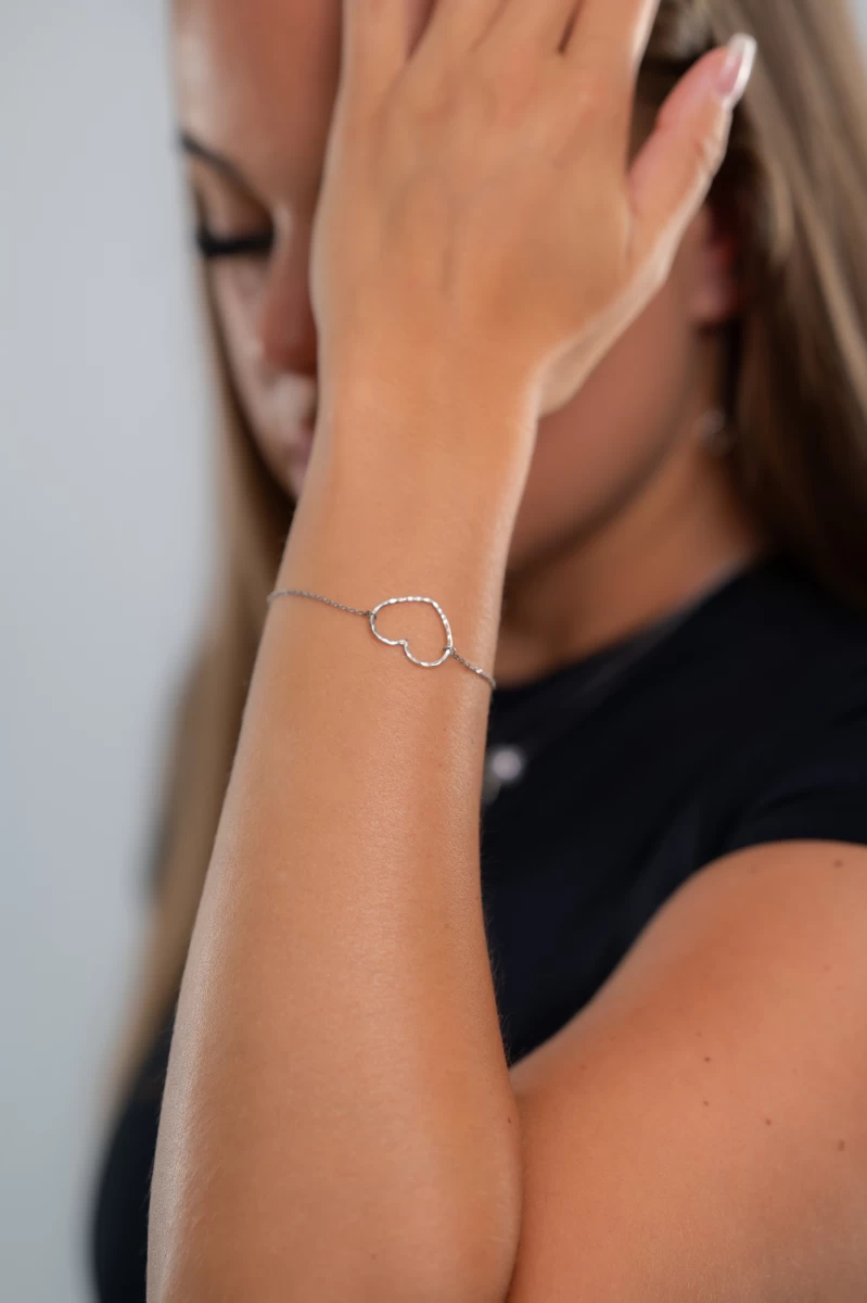 Egyedi Szív Fehér Arany Karkötő