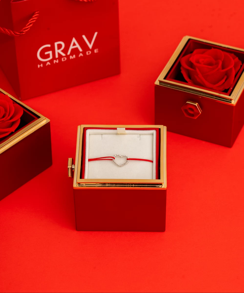 Kontúr Szív Medál Örök Rózsával Ezüst 925 Fonalas Karkötő