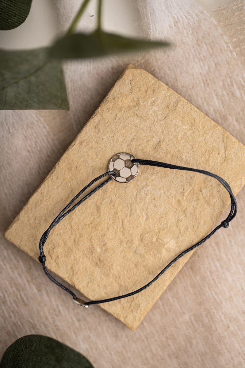 Focilabda Baby Fehér Arany 14K Fonalas Karkötő