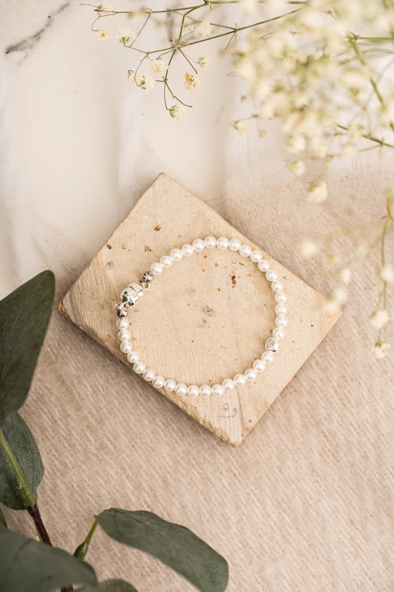 Kis Gyöngy Mágnes Zárral Ezüst 925 Karkötő