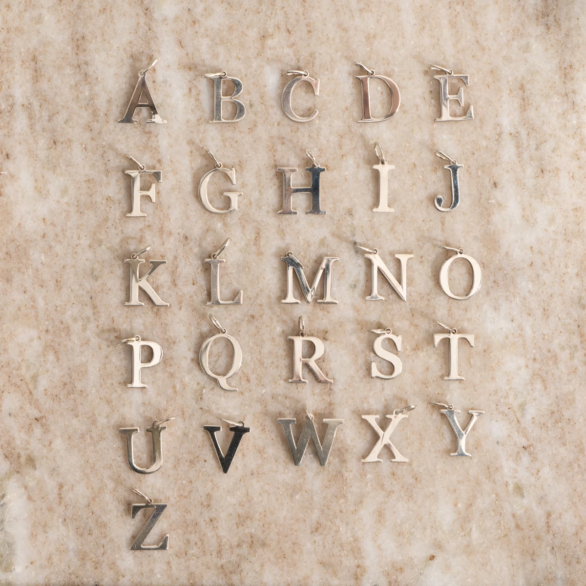 Egyedi Betű Fehér Arany 14K Nyaklánc